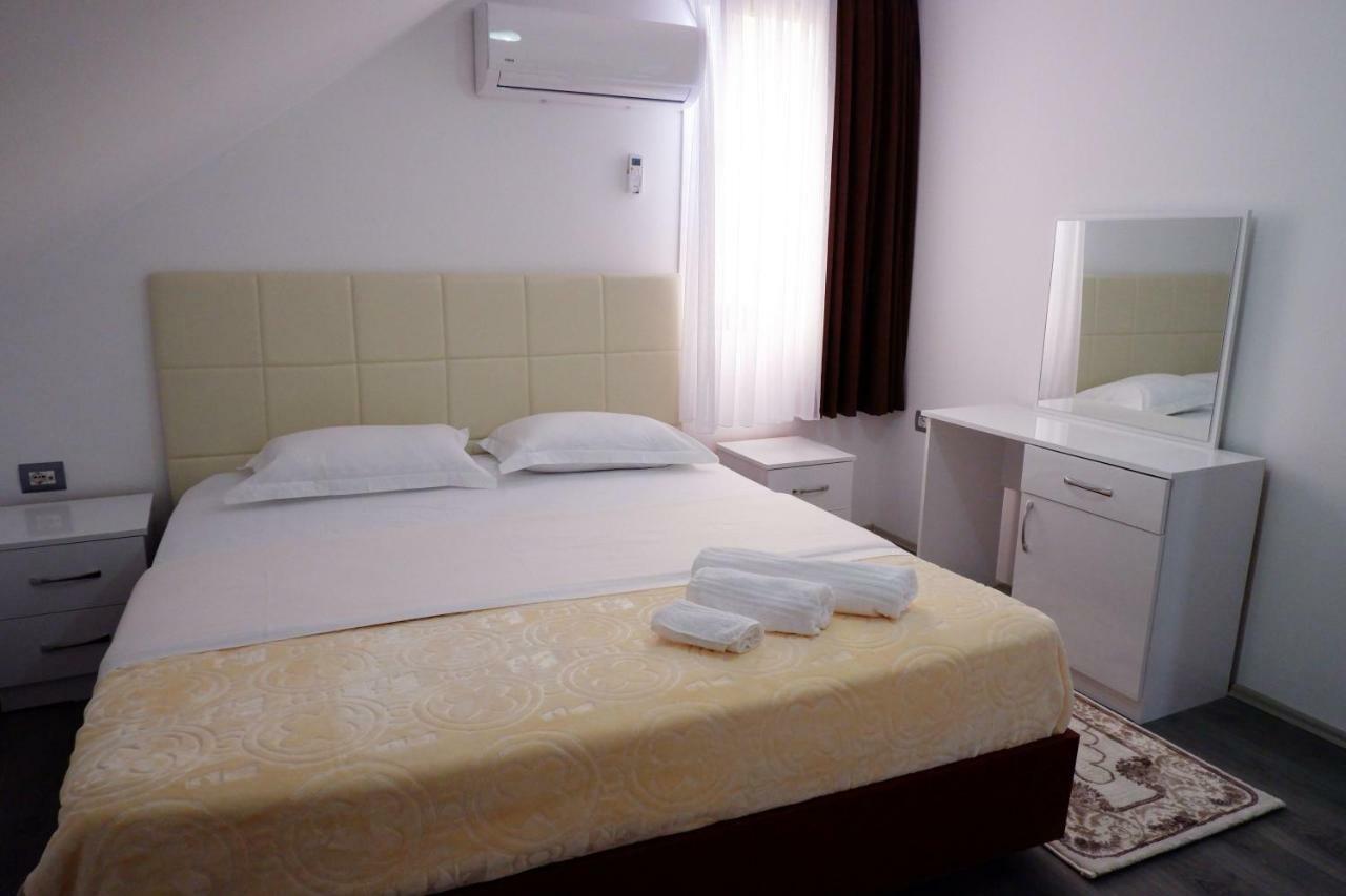Hotel Kings Apartments Bajram Curri Zewnętrze zdjęcie