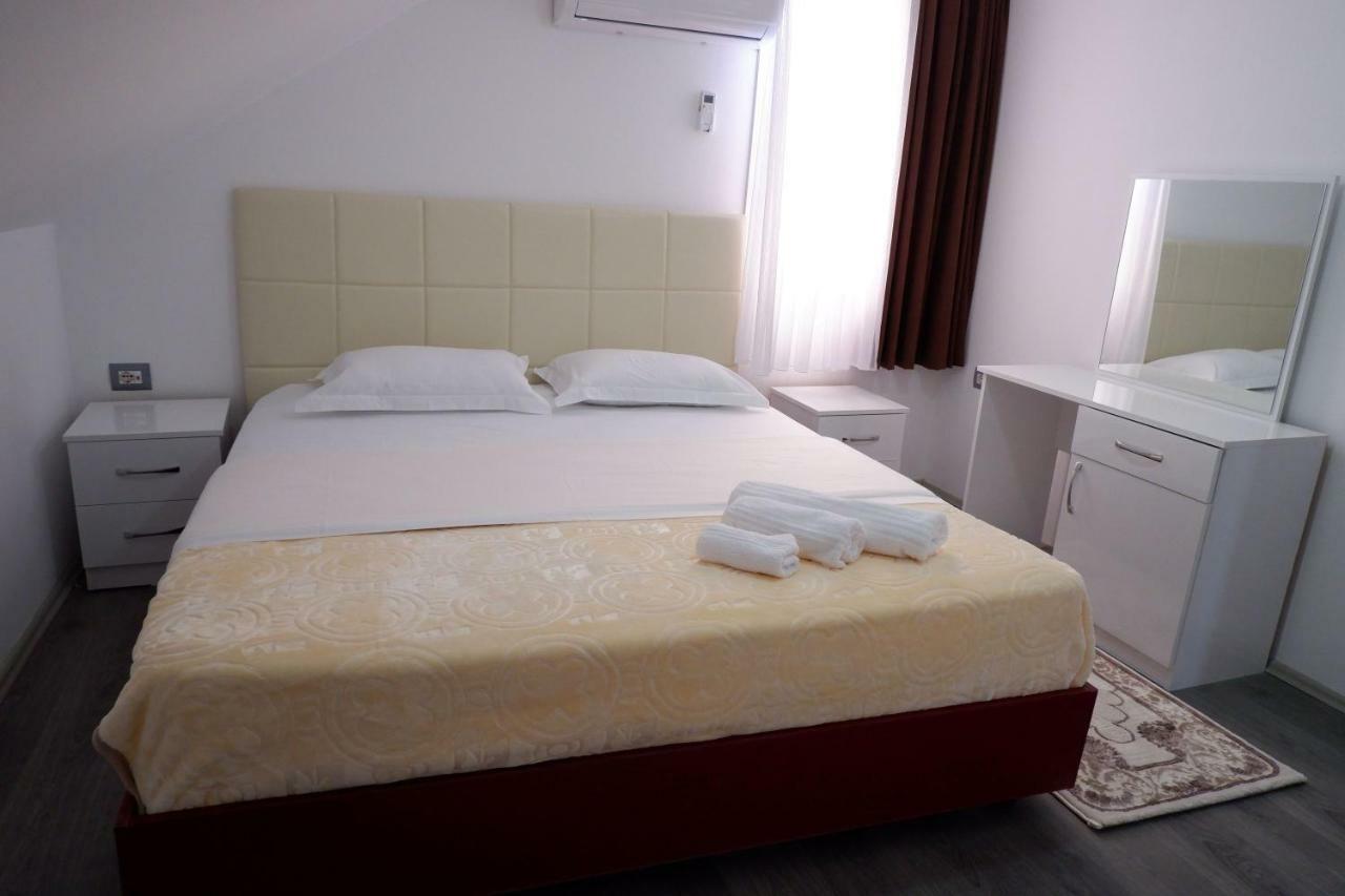 Hotel Kings Apartments Bajram Curri Zewnętrze zdjęcie