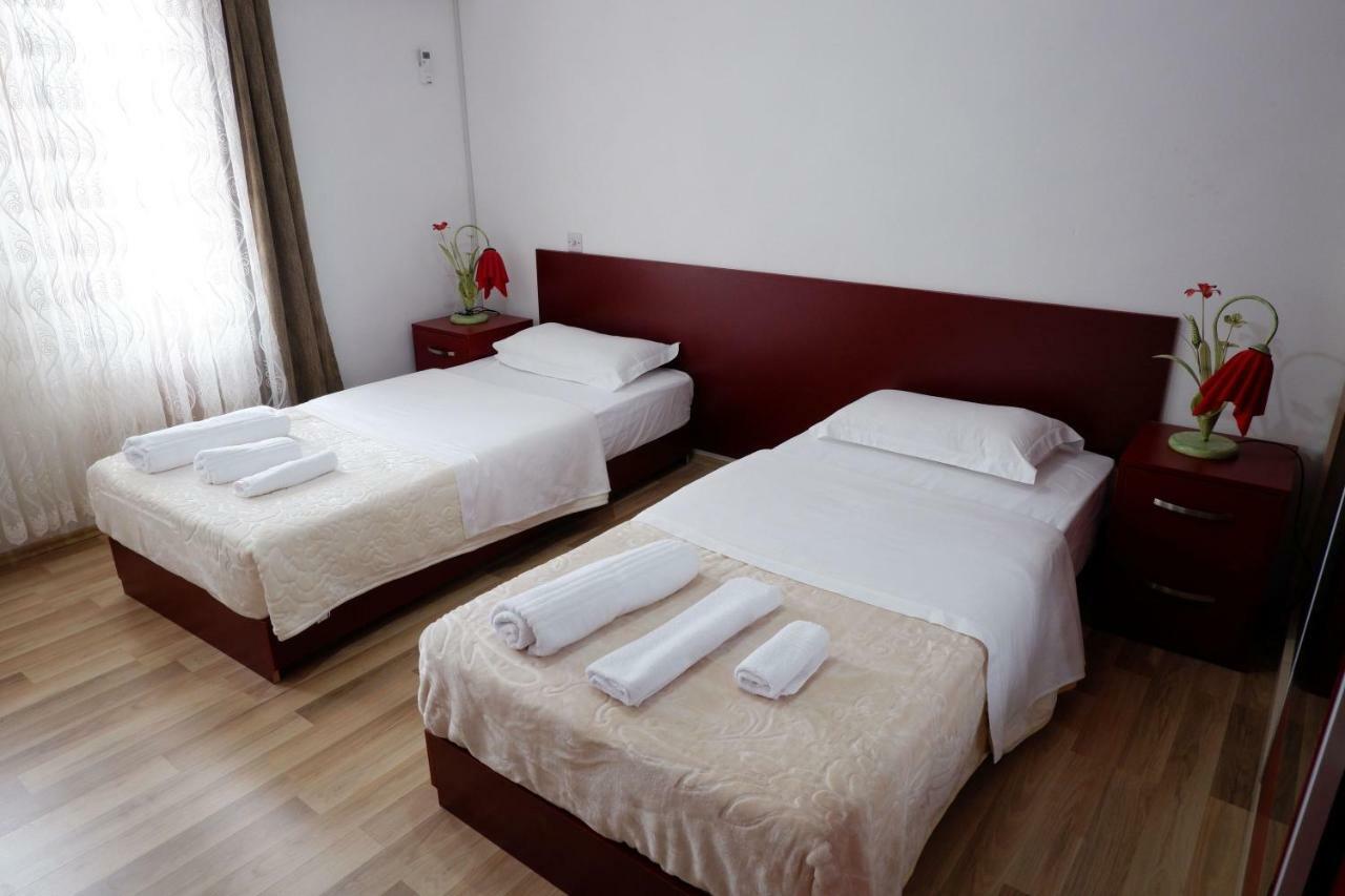 Hotel Kings Apartments Bajram Curri Zewnętrze zdjęcie