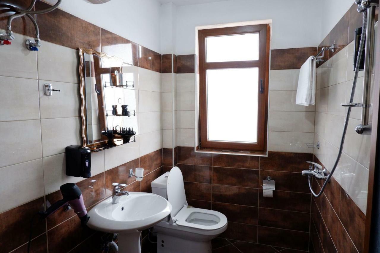 Hotel Kings Apartments Bajram Curri Zewnętrze zdjęcie