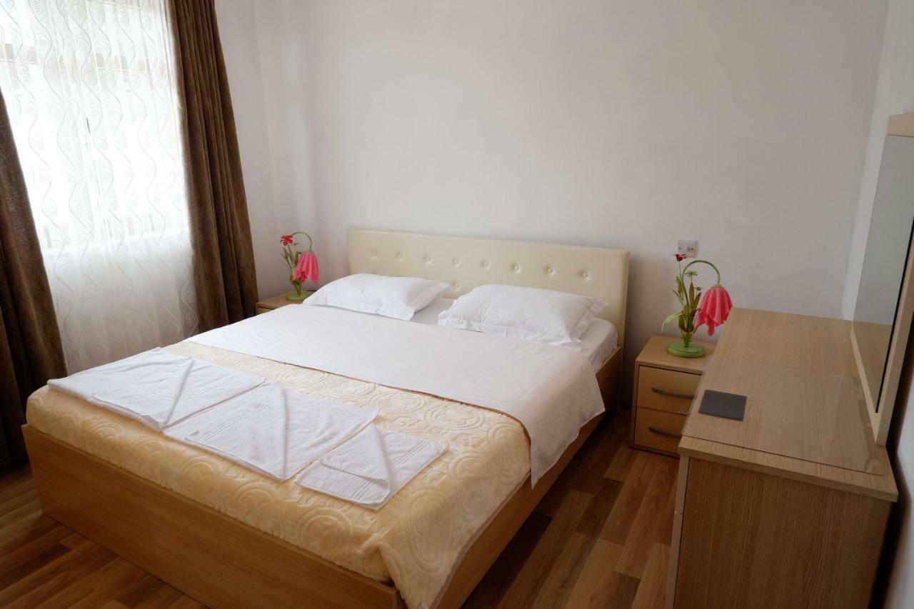 Hotel Kings Apartments Bajram Curri Zewnętrze zdjęcie