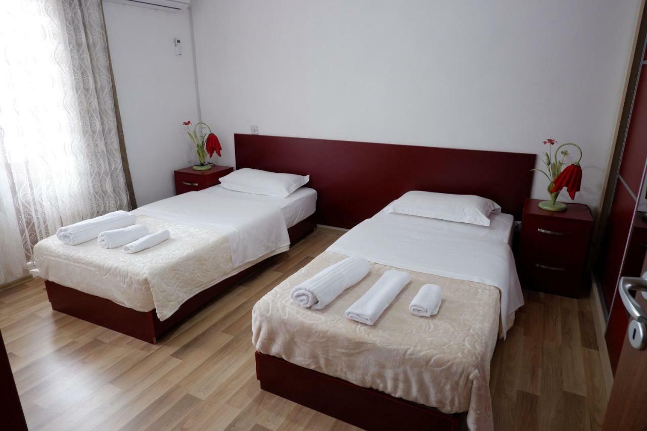 Hotel Kings Apartments Bajram Curri Zewnętrze zdjęcie