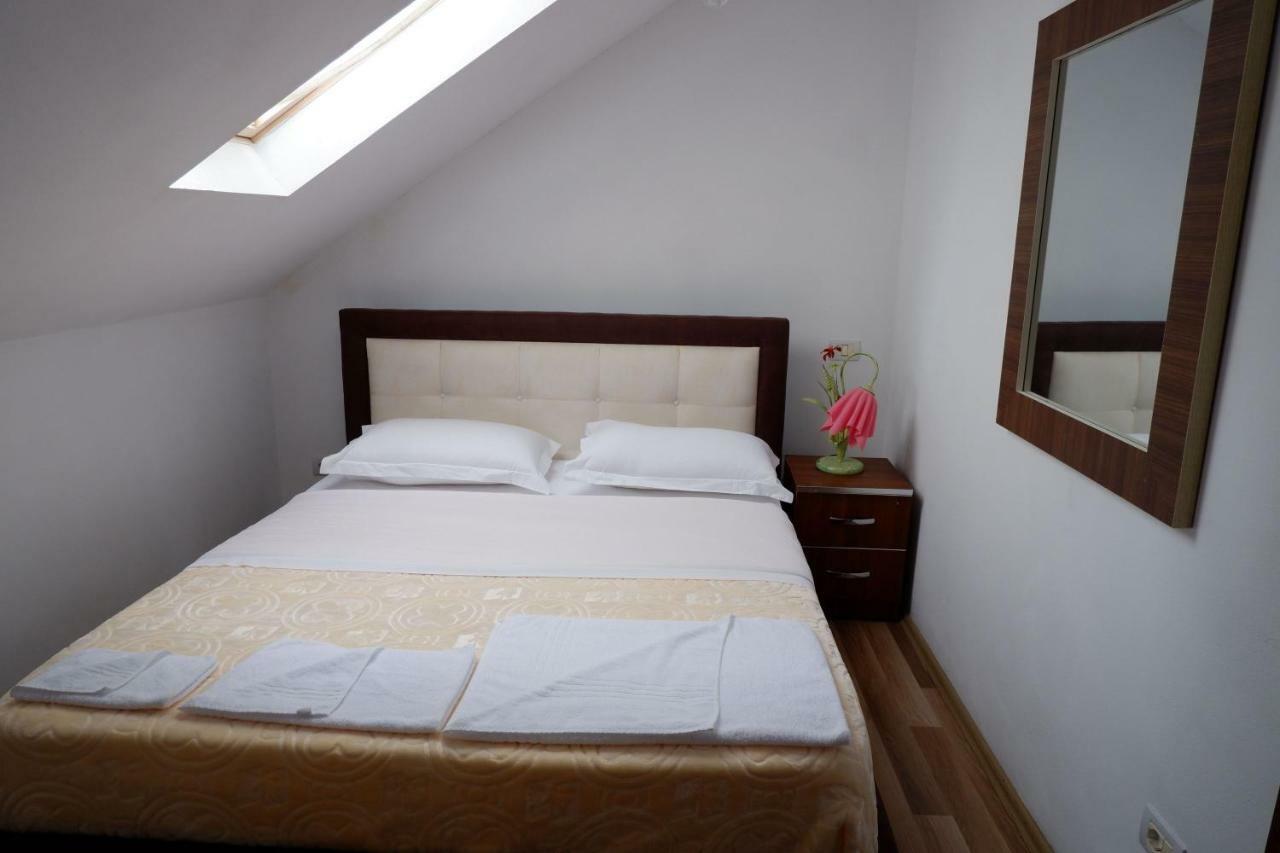 Hotel Kings Apartments Bajram Curri Zewnętrze zdjęcie